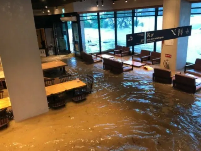 Starbucks in Gwangju, South Korea, flooded with muddy waters after record-breaking rains