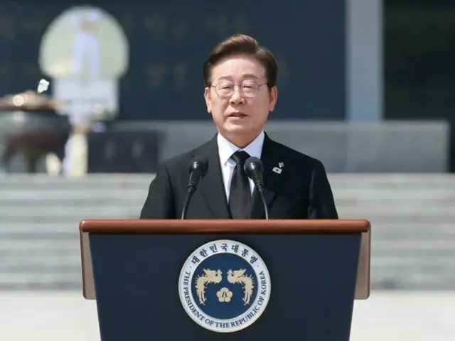 South Korean President Lee stumbles in cabinet selection; approval rating drops for first time since taking office
