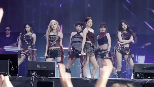 「IVE」、「Lollapalooza Paris」のステージがYouTubeで再び見られる