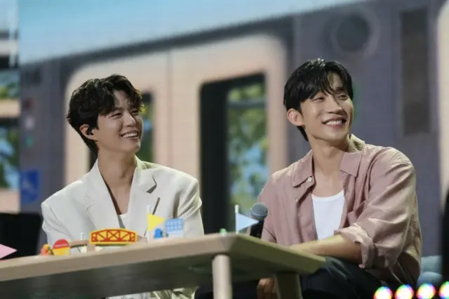 俳優パク・ボゴム、単独ファンミーティングツアースタート…キム・ソヒョン＆イ・サンイがゲスト出演で応援02