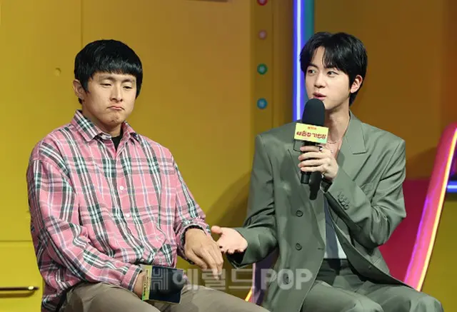 「BTS」JIN、贈り物もワールドクラス