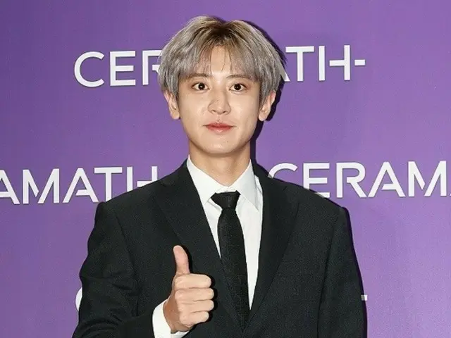 「EXO」CHANYEOL、2ndミニアルバム「Upside Down」のスケジュールポスター公開