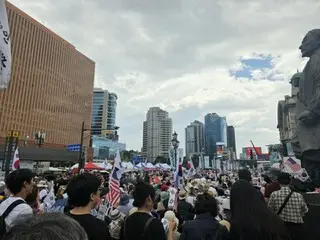 Conservative political parties and labor groups gather in downtown Seoul on Liberation Day