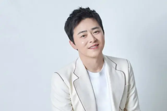 俳優チョ・ジョンソク、「親友ユン・ギョンホの人気が嬉しい」…「ハンブリー、面白い」と連絡