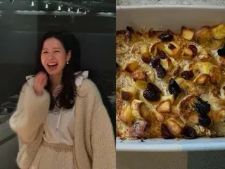 "Her husband is Hyun Bin" Song Yejin, who showed off her cooking skills for her son... She's not only beautiful but also a good-looking mother who does the housework.