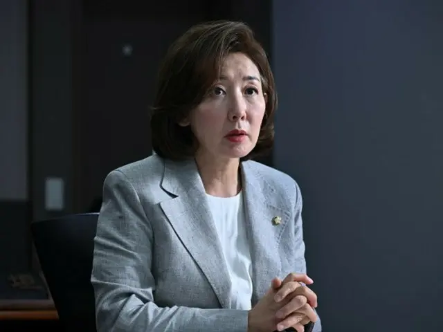 羅卿瑗、国民の力議員