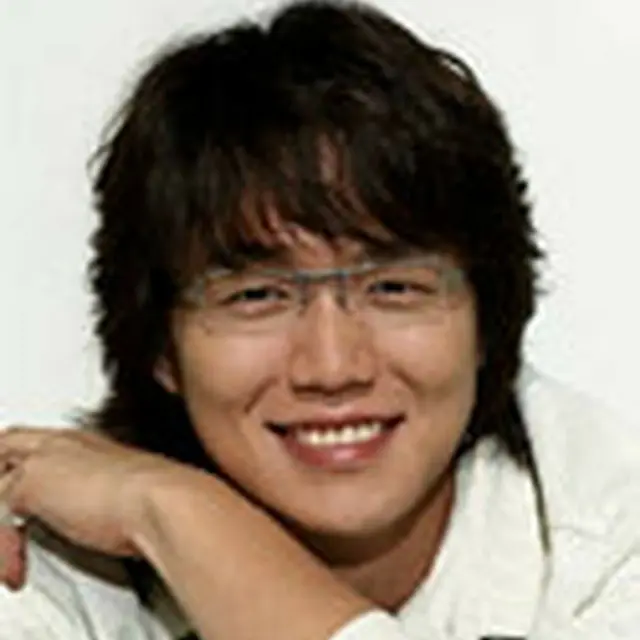 Sung Si Kyung