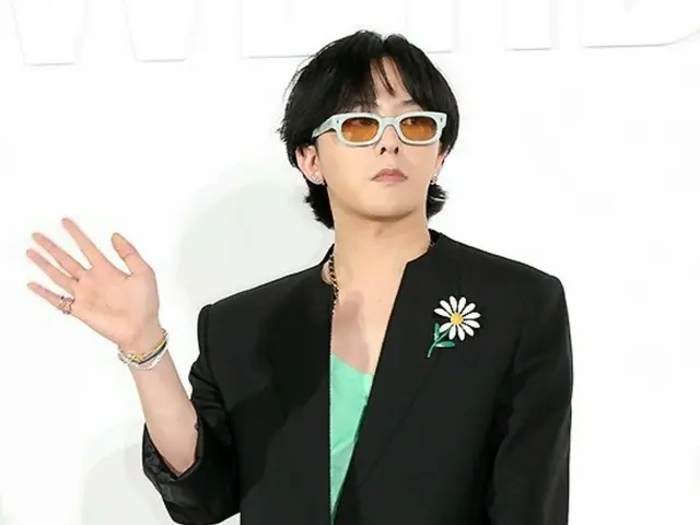 [Photo] "BIGBANG" G-DRAGON participates in the collection release event of his sister's brand "WE11DONE"...The key point is mint color