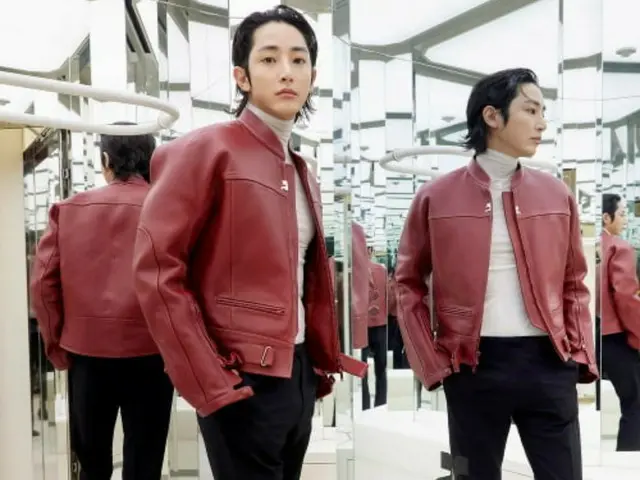 Actor Lee Soo Hyuk shows off his autumn style with the same visual...Visiting the new "Courrèges" store