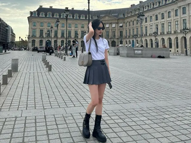 "TWICE" Mina, beauty that cannot be hidden even with sunglasses...Beautiful Parisian woman