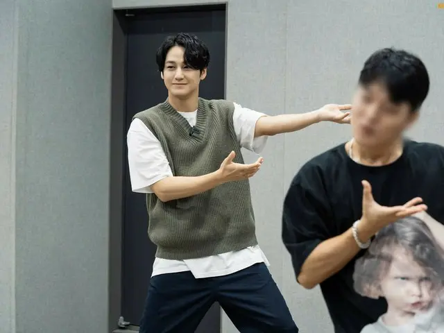 Actor Kim Bum reveals the behind-the-scenes of the Tokyo performance from the practice scene of Fan Meeting...The final Seoul will be held on the 9th