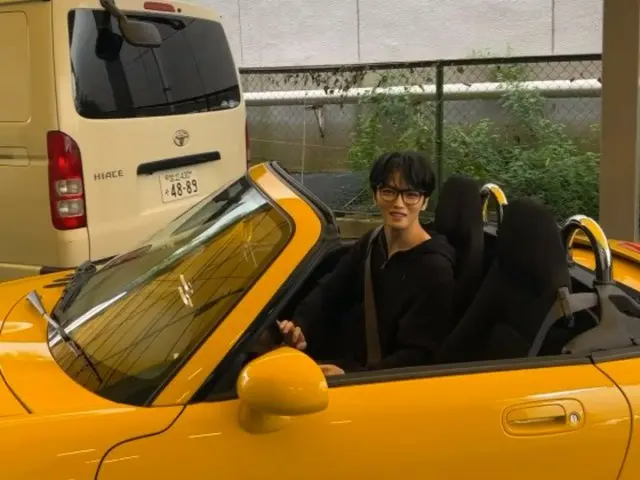 A cute yellow sports car that you'll want to sit next to JAEJUNG revealed... "Very lovely car" (with video)