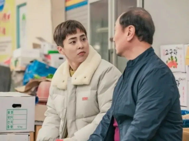 XIUMIN, who appeared on “President Dolmart,” shares his thoughts on the release of the final episode, saying, “It was a happy work, so please give me lots of love until the end.”