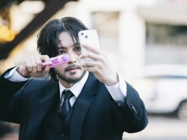 Kim Hyun Joon (Lida), what are you filming? Surprised by the beard-like visuals of “John Wick”