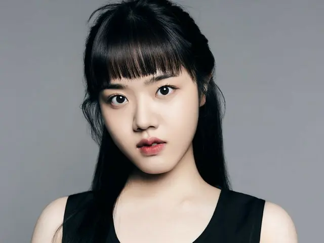 Actress Kim HyangGi, from a girl to an adult...New profile image full of mature beauty released