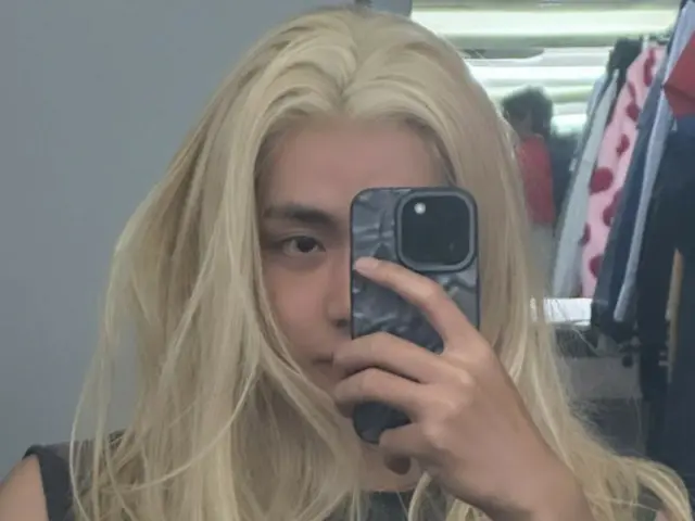 "BTS" V has long blonde hair? ...fans were surprised