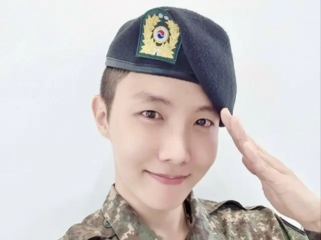 "BTS" J-HOPE, from "special class warrior" to "squad leader"...Exemplary military life