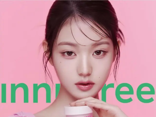 "IVE" Jang Won Young looks like a fairy...a true cosmetics model