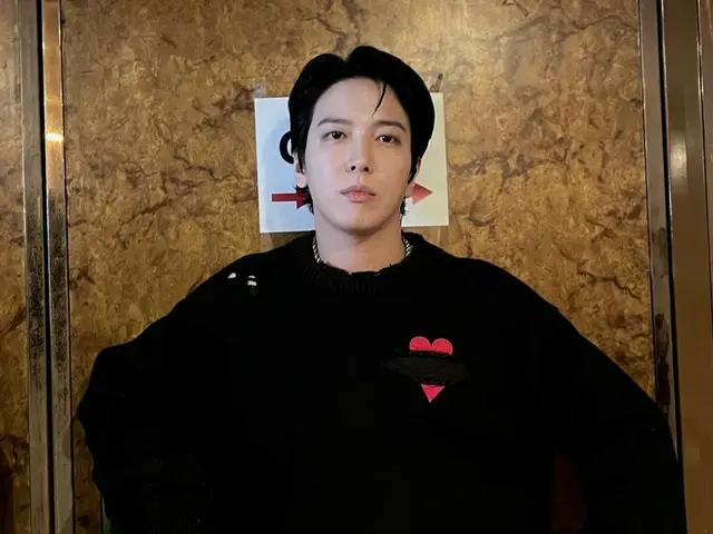 "CNBLUE" John Yong Hwa greets in Japanese ahead of the second day of the Kobe performance... "Thank you again today"