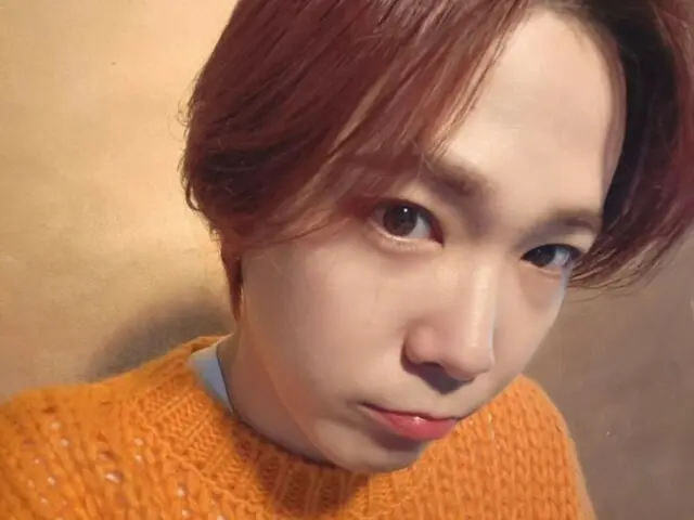 "FTISLAND" Lee HONG-KI looks cute in orange knit... "It's really amazing"