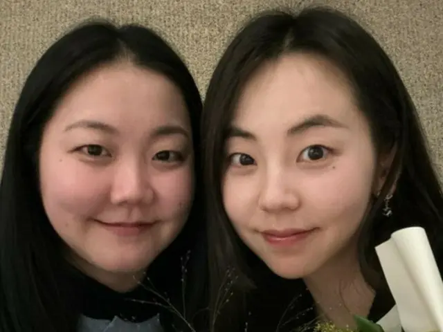 Former ``Wonder Girls'' Ahn So-hee shows off a two-shot with her real sister... Sisters who look surprisingly similar