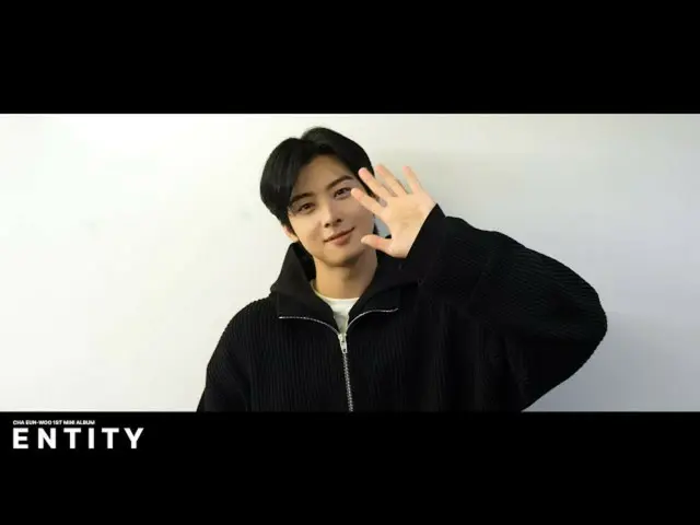 "ASTRO" Cha EUN WOO releases solo album and greets fans (with video)