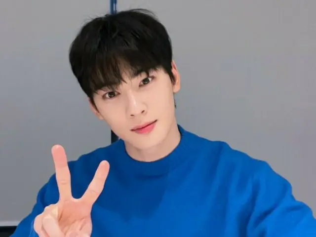 "ASTRO" Cha EUN WOO releases videos and photos on his birthday (video included)