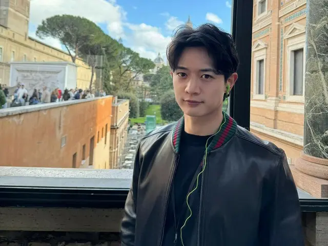 "SHINee" Minho shares memories at the Vatican... Visuals like a work of art