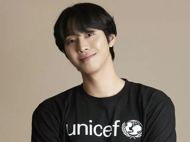 Ahn HyoSeop, a good influence... Participates in the "UNICEF Team" campaign