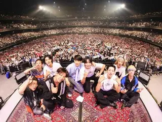CNBLUE's Jung Yong Hwa releases photos from his live concert in Japan with UVERworld... "Let's meet at Korea University!"