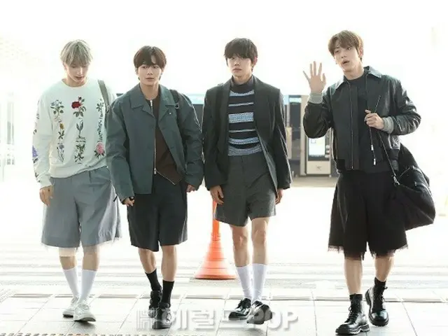 [Airport Photos] "TOMORROW X TOGETHER", 4 members excluding Beomgyu, depart for France~