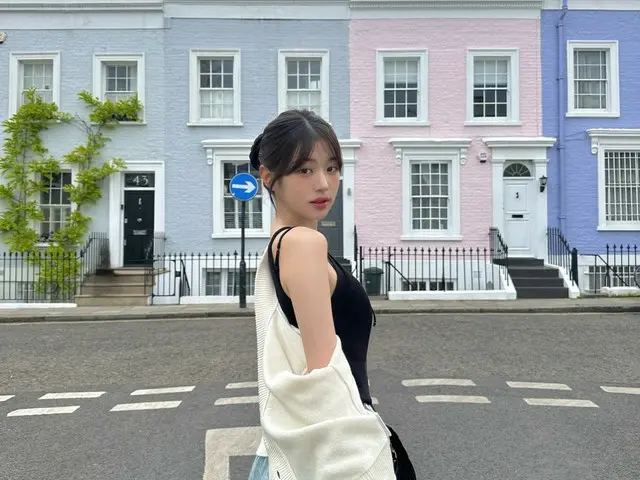 IVE's Jang Won Young, refreshing daily life in London