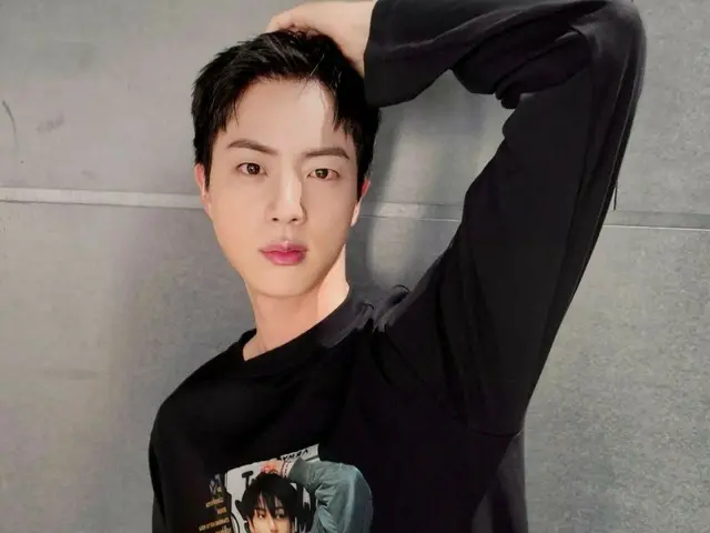 BTS' JIN and JUNG KOOK pose in the same T-shirt