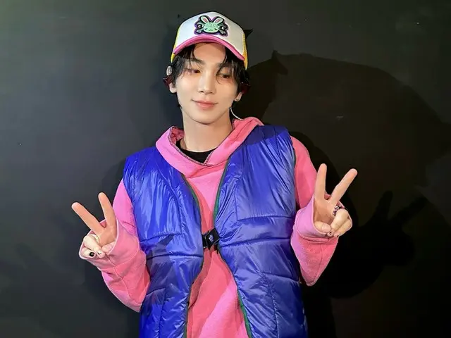 SHINee's KEY greets fans after finishing his two-day solo concert in Yoyogi... "See you again in Kobe!" (video included)