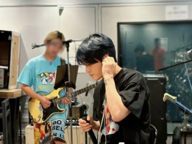 Jaejung reveals LuckyFes rehearsal footage... "The boss worked hard on practicing"