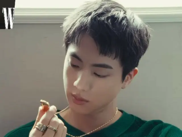 "BTS" JIN, his concentrated expression is charming... even his eyebrows are beautiful (video included)