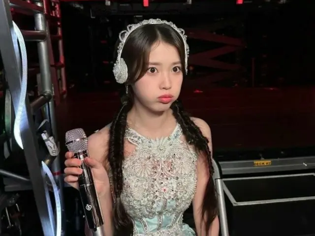 Singer IU looks like a ballerina...so lovely