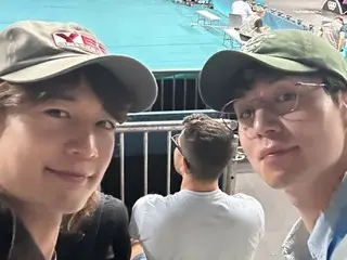 SHINee's Minho and actor Lee Dong Wook caught in the stands during the table tennis broadcast at the 2024 Paris Olympics