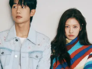 Jung Hae-in releases couple pictorial with Somin, who is currently co-starring in a TV series