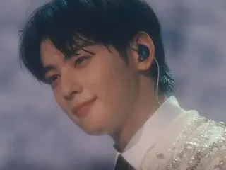 ASTRO's EUN WOO reveals behind-the-scenes footage from his solo fan concert [Mystery Elevator] encore performance in Seoul (video included)