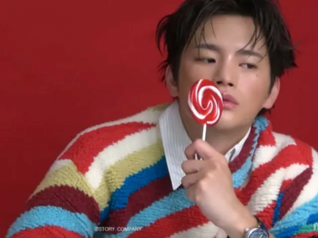 Seo In Guk is cool, cute and adorable... Behind the scenes of a photo shoot (video included)