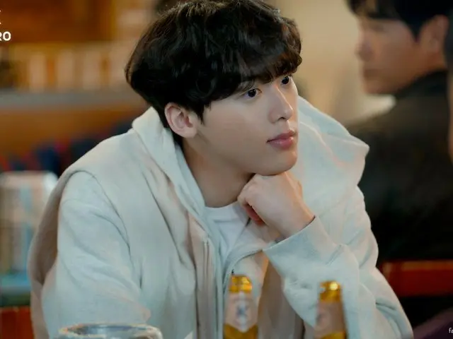 ASTRO's YOON SANHA reveals behind-the-scenes footage of TV series "Houseful Love"