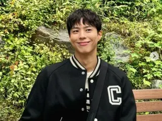 Park BoGum, looks better than luxury goods... a smile that excites women