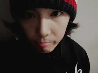 "FTISLAND" HONG-KI, playful charm with stubble and knit cap