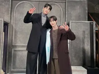 Actor Byeon WooSeok and comedian Song Min-soo share a shocking photo together...what's going on?