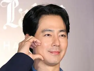 [Photo] Actor Jo In Sung attends a limited edition release event for a whiskey brand... a heart-melting cheek heart