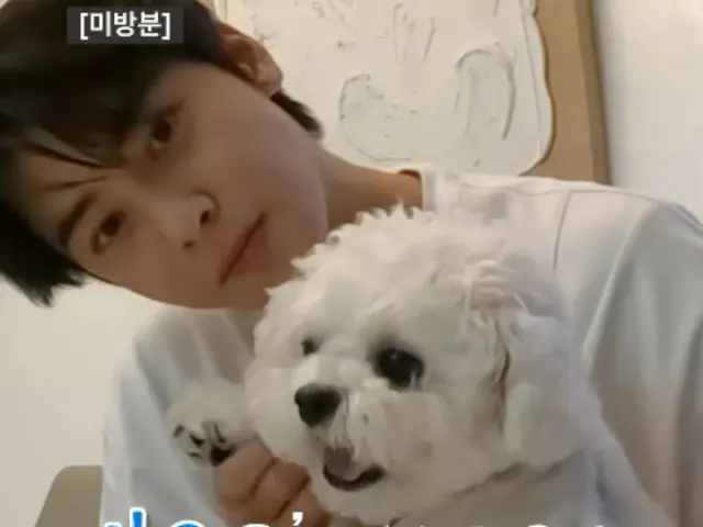 "ASTRO" Cha EUN WOO reveals a heartwarming photo with his pet dog... He's also a great cook! (Video included)