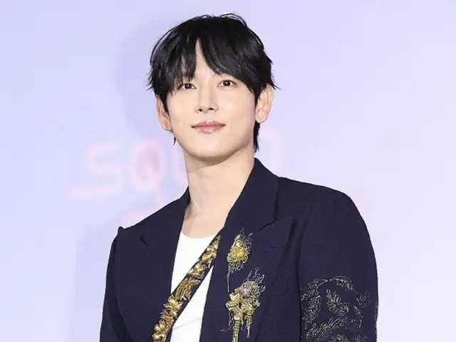 Lim Siwan joins Jung HaeIn on new variety show "Friends with GD"... Expectations are high for the chemistry between the 1988-born duo