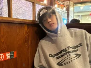 ASTRO's YOON SANHA shows off his natural charm... does it feel like you're eating together?