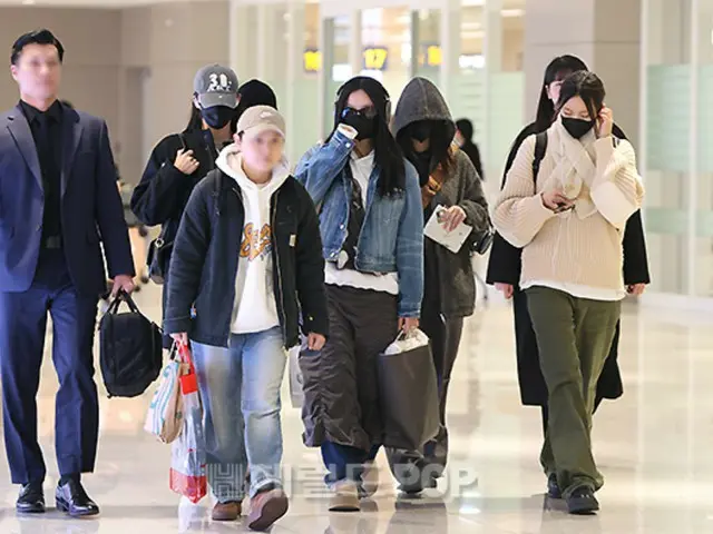 [Airport Photos] NewJeans returns to Korea after completing Golden Disc Awards schedule